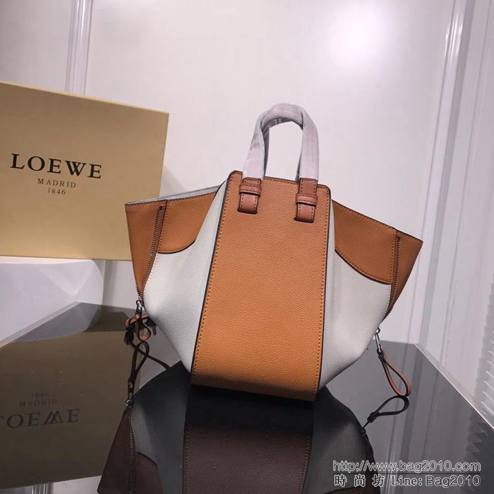 LOEWE羅意威 最新爆款 羅家Hammock系列 荔枝皮拼色 百搭款 小牛皮手提肩背包 0164  jdl1108